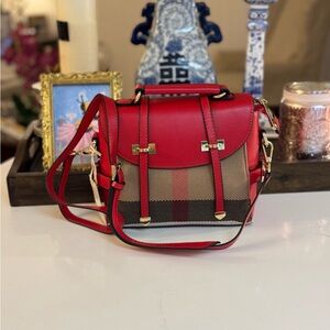 ❤️🤎 NWT NOVA CHECK DESIGNER INSPIRED SATCHEL!